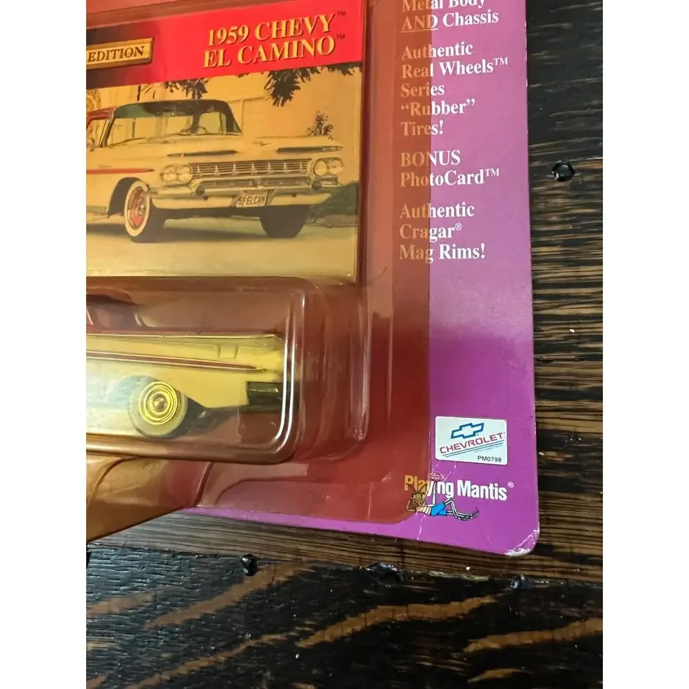 Johnny Lightning Classic Gold Collection 1959 Chevy El Camino new in box